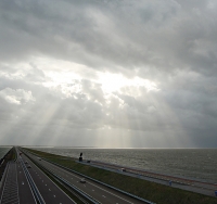https://www.emd.tu-braunschweig.de/files/gimgs/th-50_50_afsluitdijk01.jpg