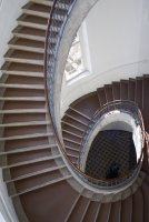 https://www.emd.tu-braunschweig.de/files/gimgs/th-83_83_bauhausunitreppenhaus01.jpg